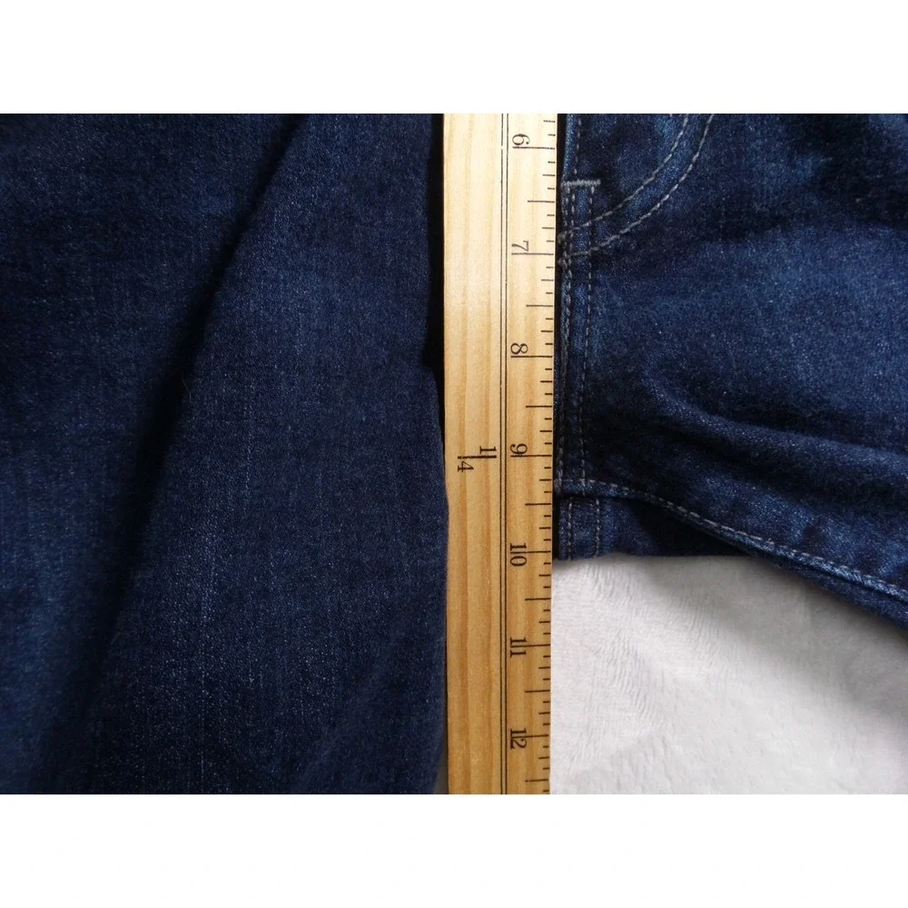Levis Jeans Womens Size 30 x 28 Blue Denim Mid Rise Skinny‎ Stretch Comfort Dark